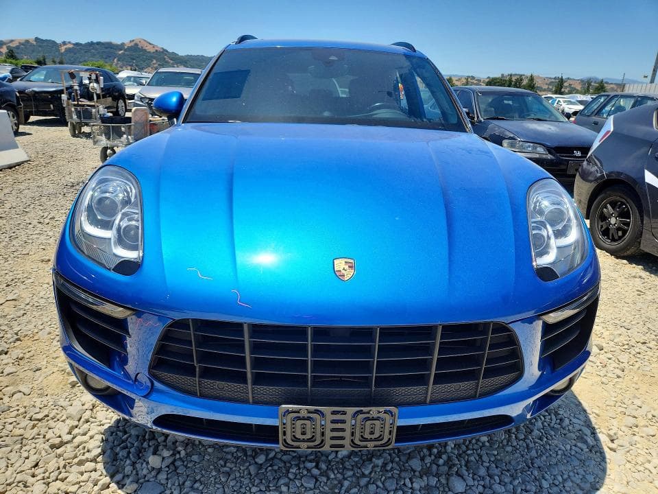 2017 PORSCHE MACAN 5