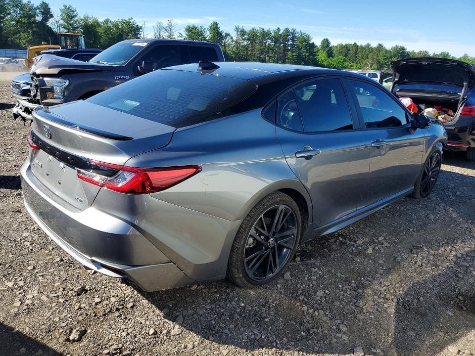 2026 TOYOTA CAMRY XSE 3