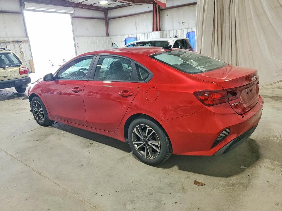 2023 KIA FORTE LXS 2