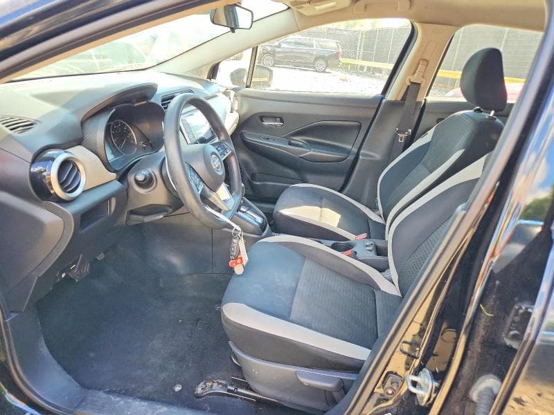 2020 NISSAN VERSA SV 7