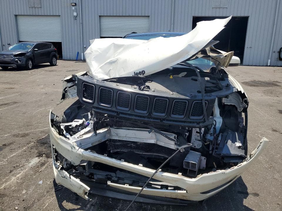 2019 JEEP COMPASS LIMITED 5