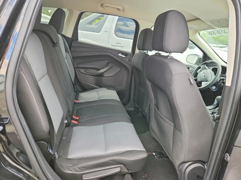 2017 FORD ESCAPE SE 11