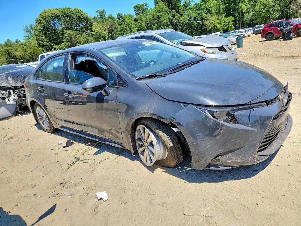 2026 TOYOTA COROLLA LE 4