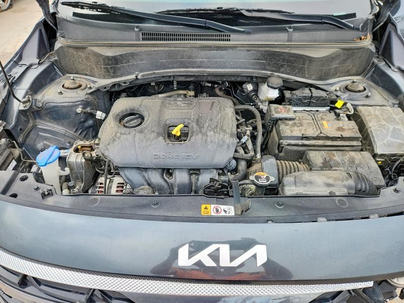 2024 KIA SELTOS S 12