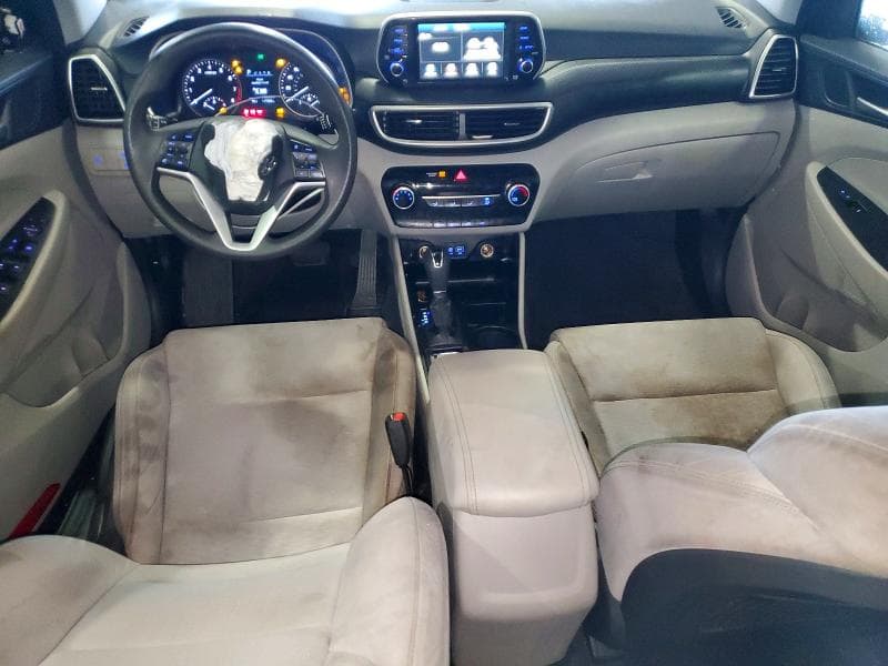 2021 HYUNDAI TUCSON SE 8