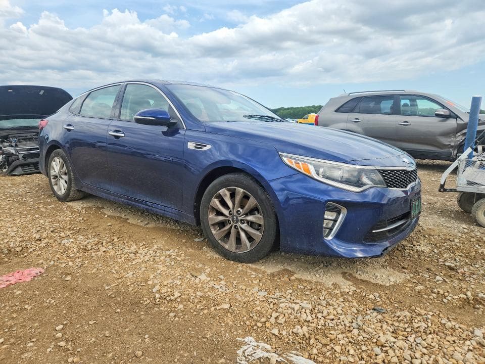 2018 KIA OPTIMA S 4