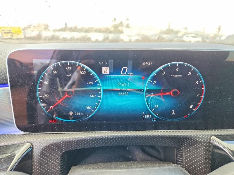 2020 MERCEDES-BENZ A 220 9