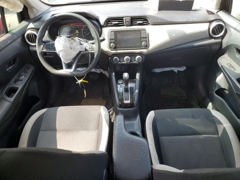 2020 NISSAN VERSA SV 8