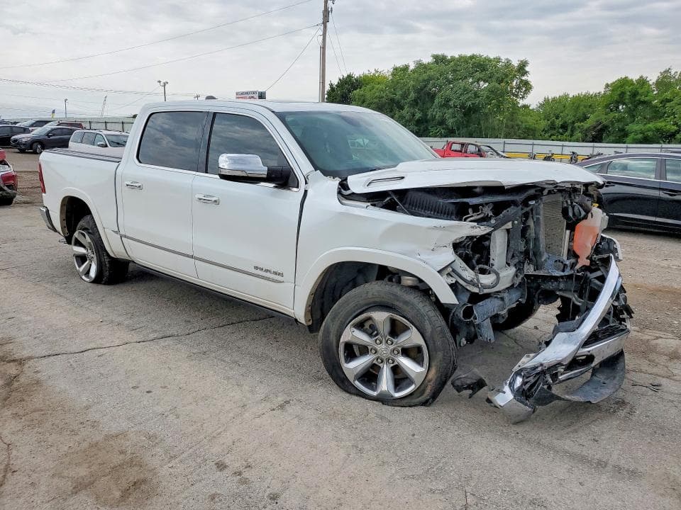 2019 RAM 1500 LIMITED 4