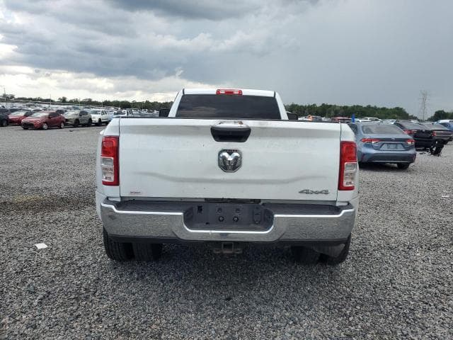 2024 RAM 3500 BIG HORN 6