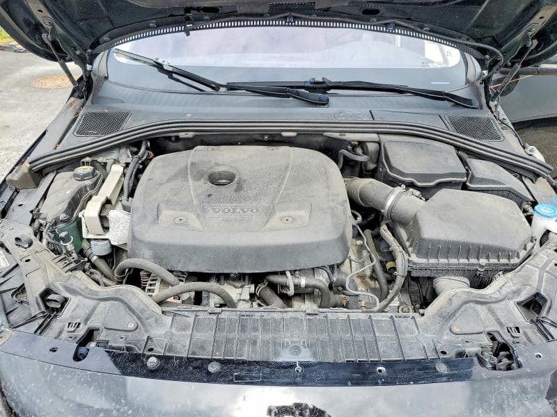 2017 VOLVO S60 PREMIER 11