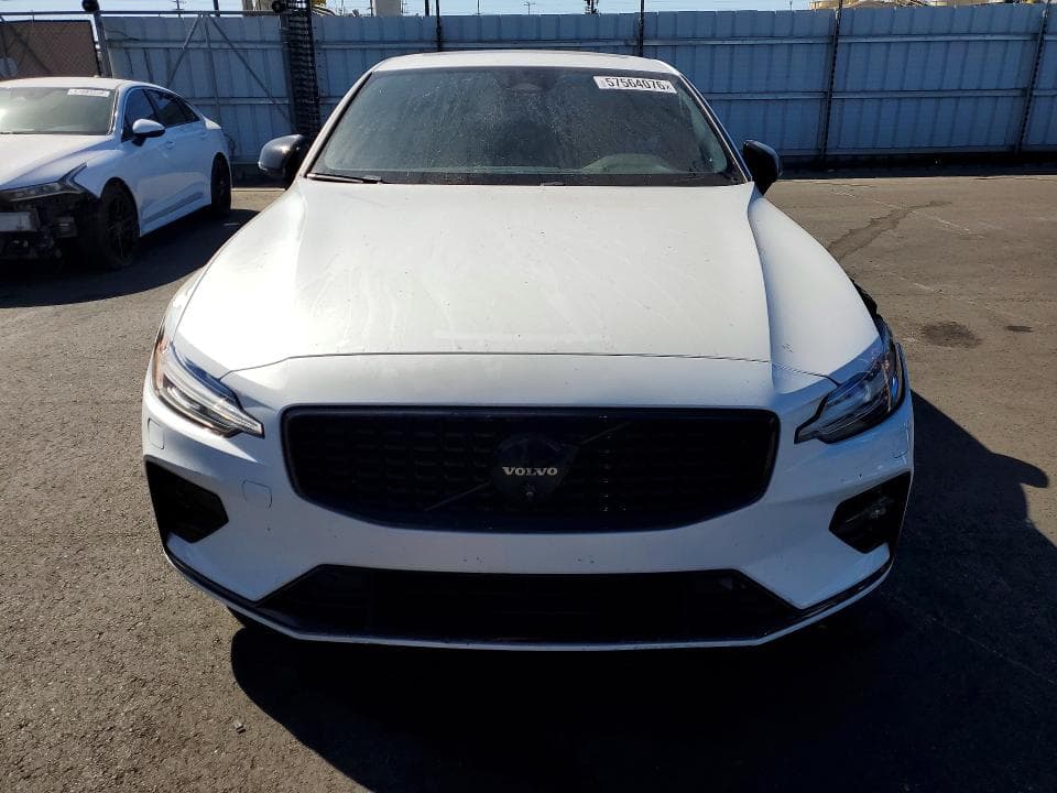 2024 VOLVO S60 PLUS 5