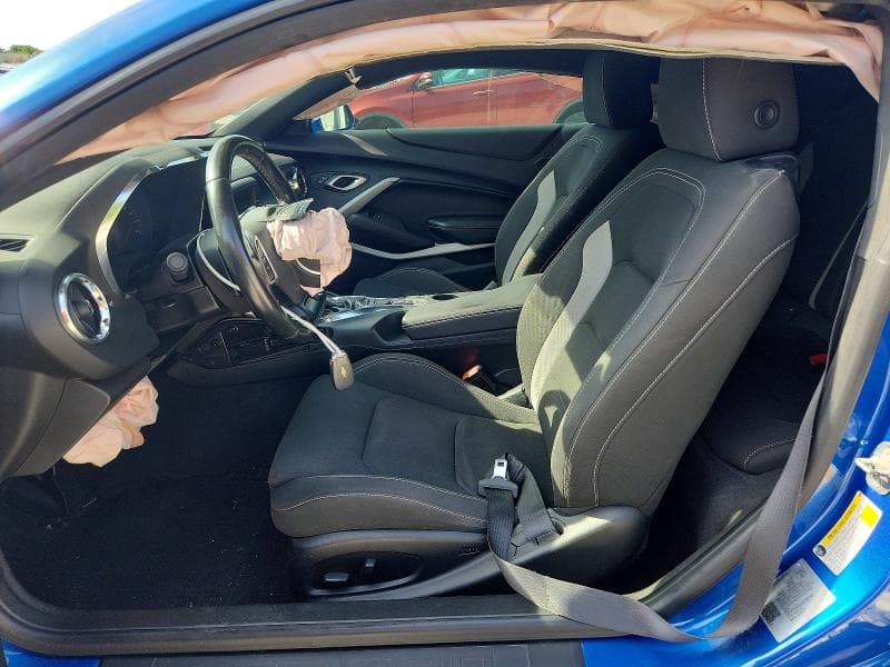 2018 CHEVROLET CAMARO LT 7