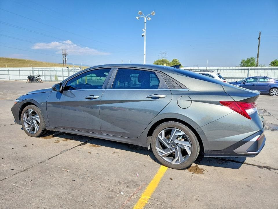 2025 HYUNDAI ELANTRA SEL 2