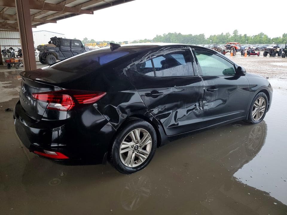 2020 HYUNDAI ELANTRA SEL 3