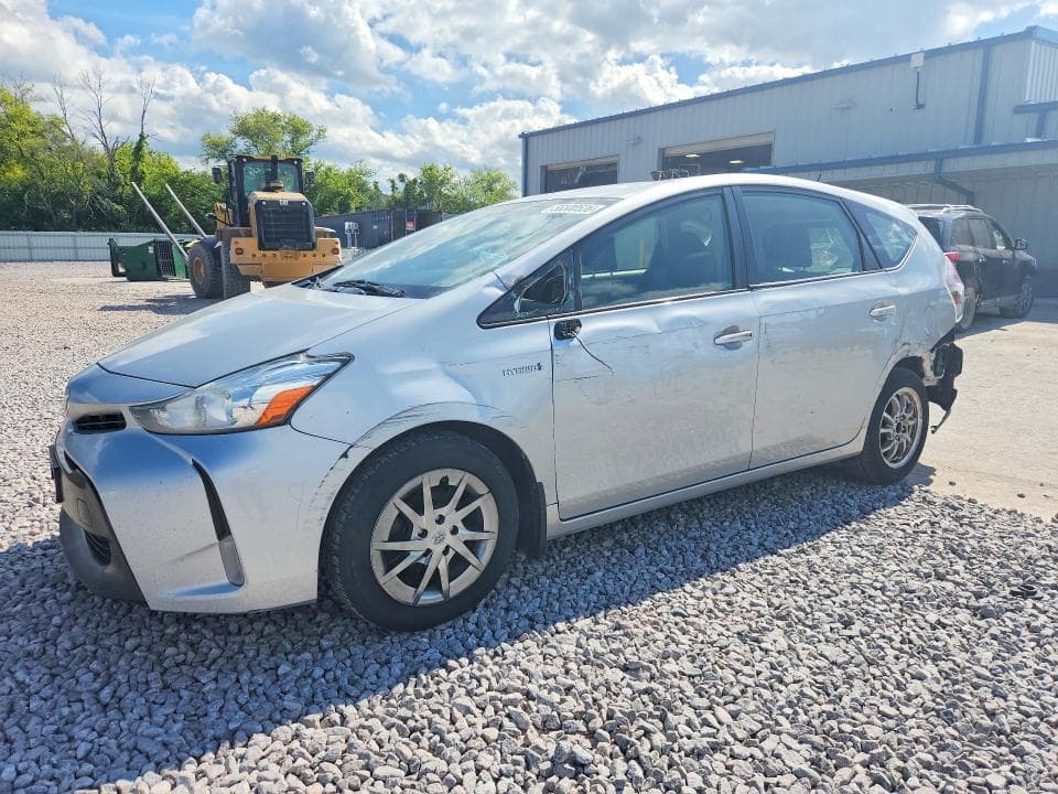 2017 TOYOTA PRIUS V THREE - 1