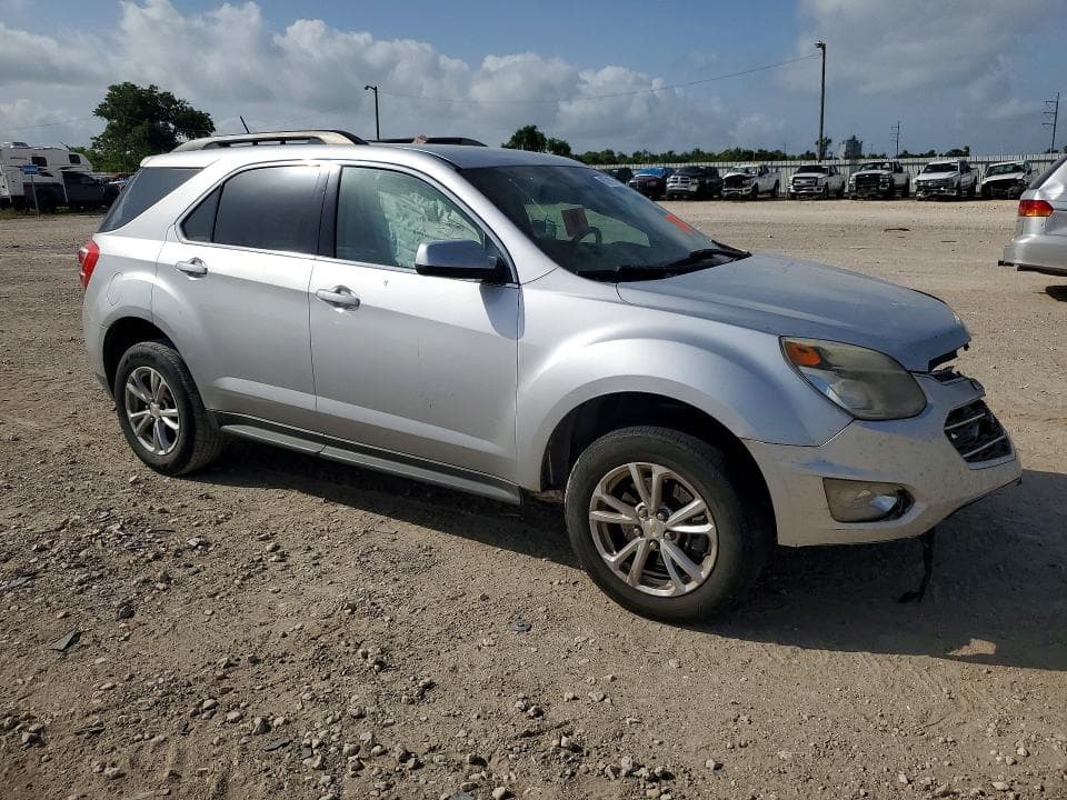 2017 CHEVROLET EQUINOX LT 4