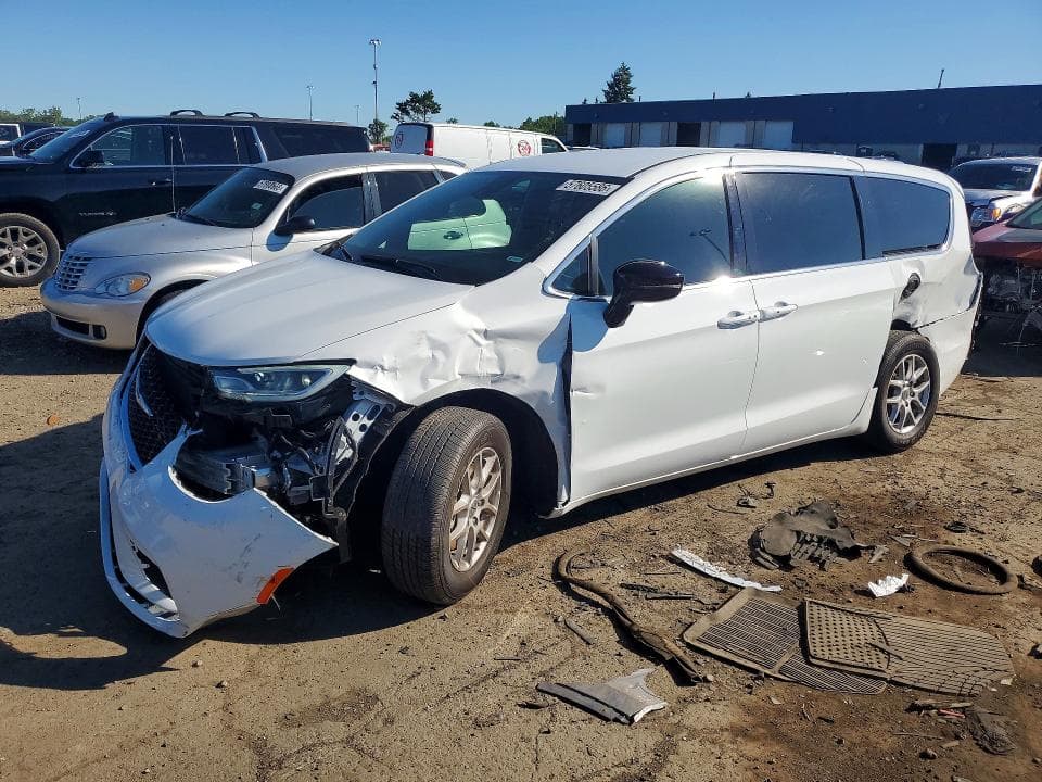2025 CHRYSLER PACIFICA SELECT - 1