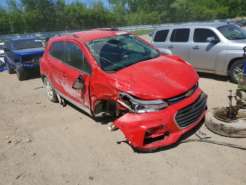 2020 CHEVROLET TRAX 1LT 4