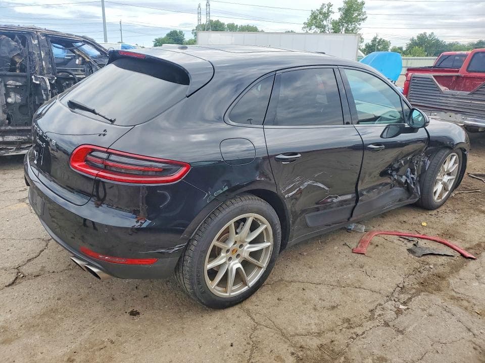 2017 PORSCHE MACAN S 3