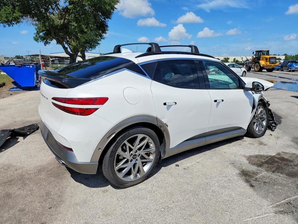 2024 GENESIS GV60 ADVANCED 3