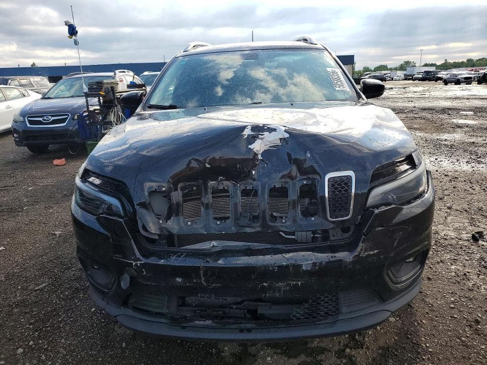 2019 JEEP CHEROKEE LATITUDE 5