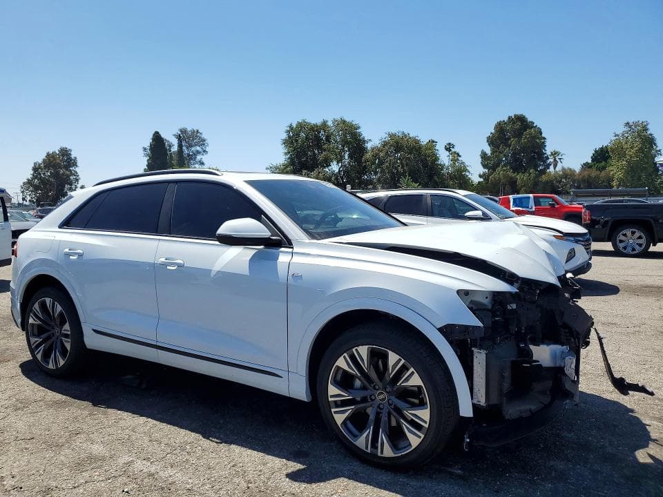 2025 AUDI Q8 PREMIUM PLUS S-LINE 4