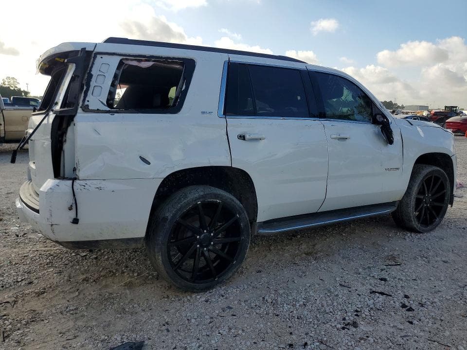 2020 GMC YUKON SLT 3