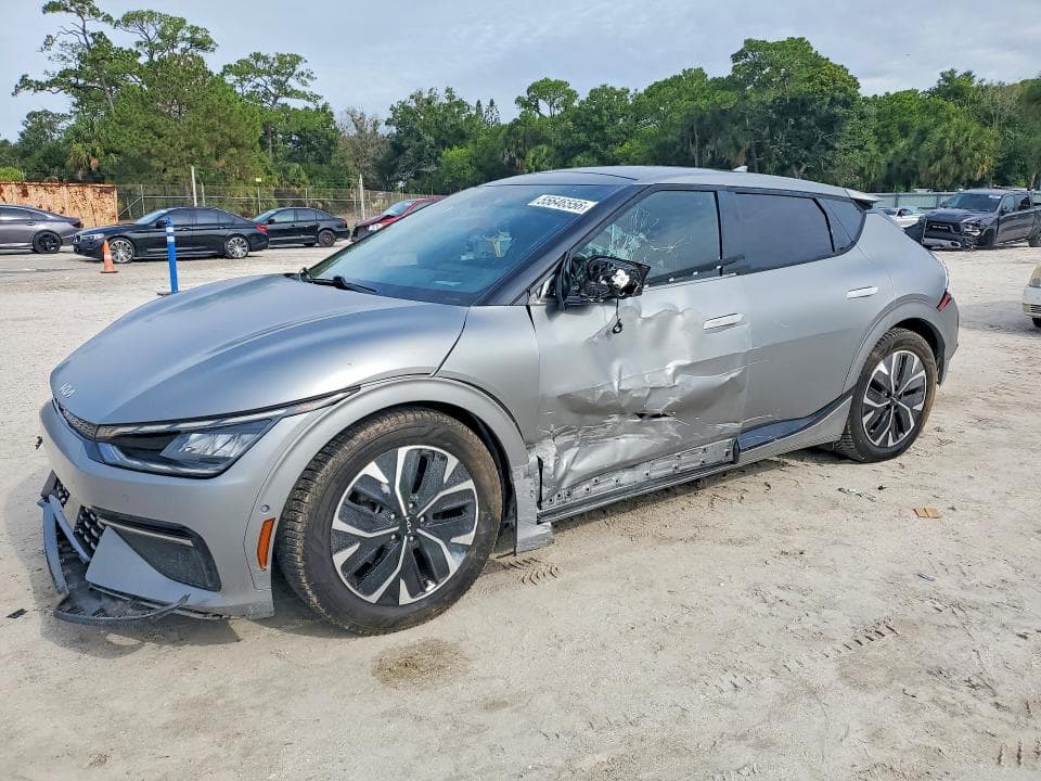 2022 KIA EV6 GT LINE