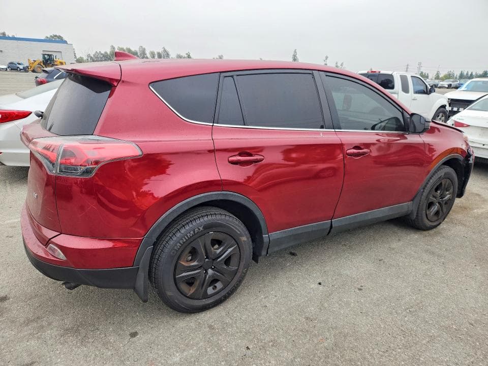 2018 TOYOTA RAV4 LE 3