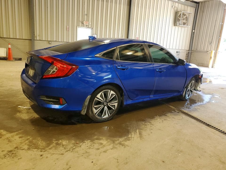 2017 HONDA CIVIC EX 3