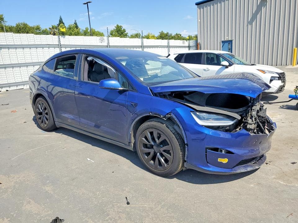 2022 TESLA MODEL X 4