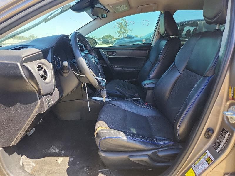 2017 TOYOTA COROLLA SE 7