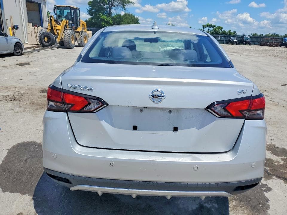 2021 NISSAN VERSA SV 6