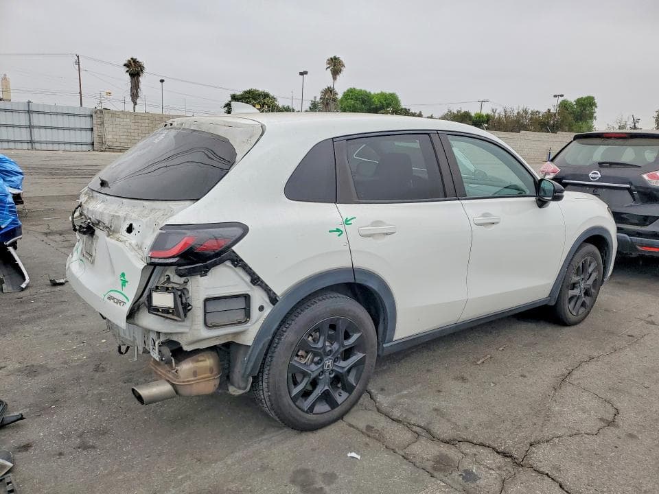 2023 HONDA HR-V SPORT 3