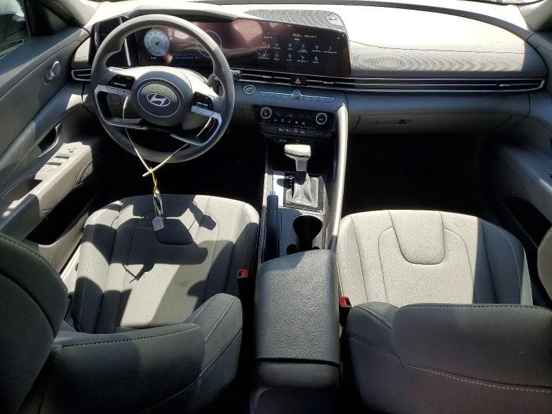 2024 HYUNDAI ELANTRA SEL 8