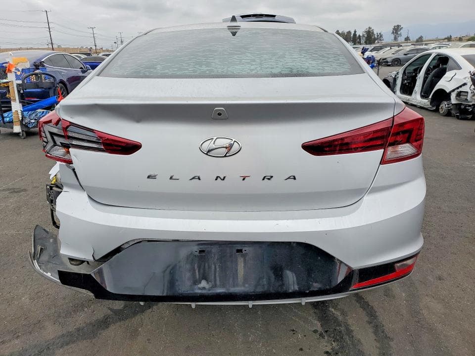 2019 HYUNDAI ELANTRA SEL 6