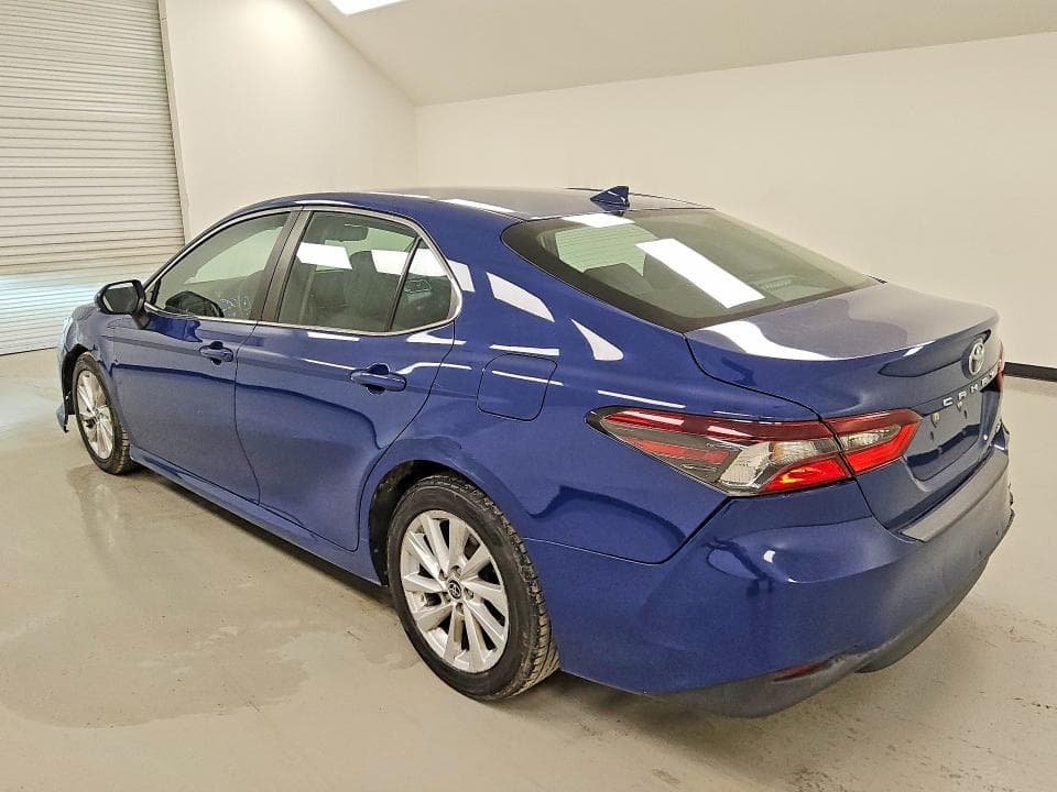 2023 TOYOTA CAMRY LE 2