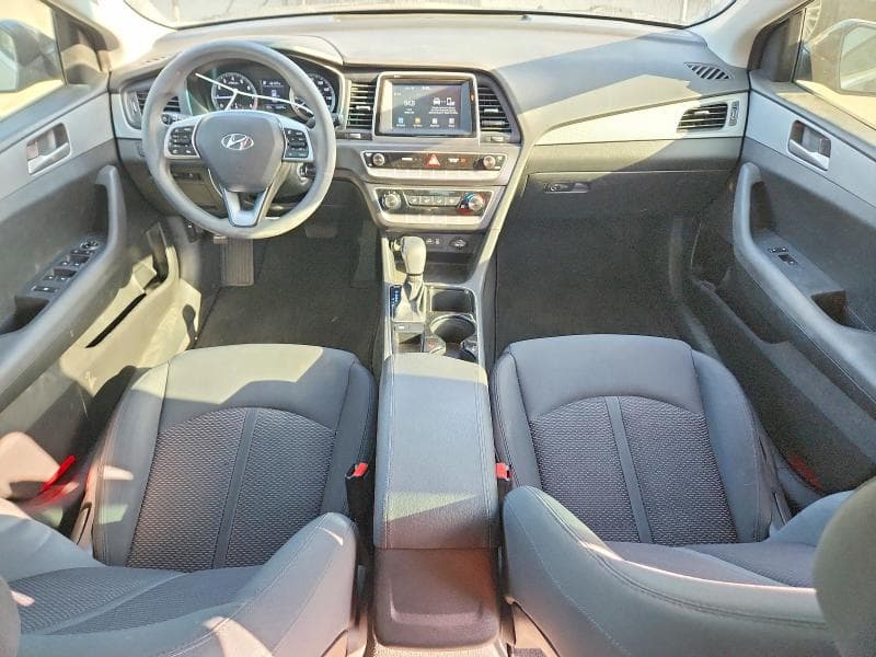 2019 HYUNDAI SONATA SE 8