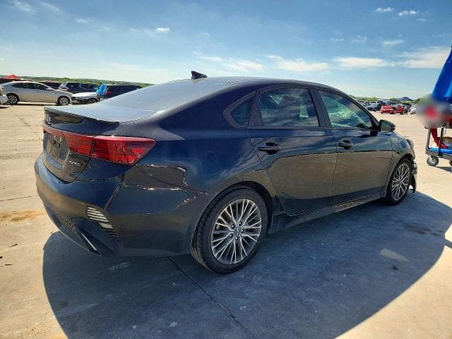 2024 KIA FORTE GT LINE 3