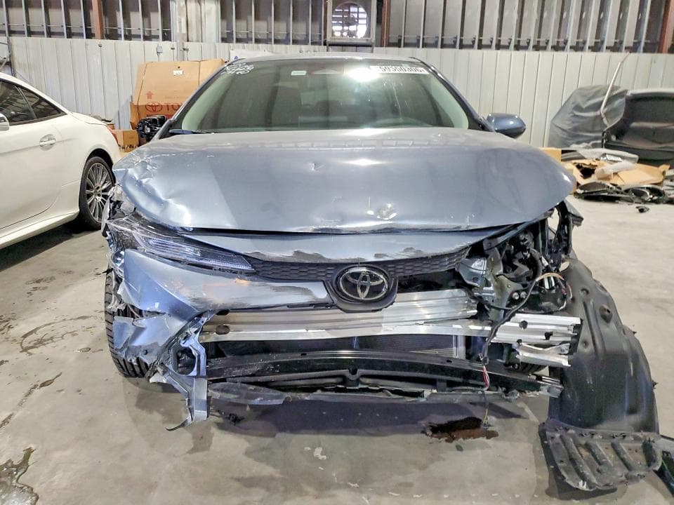 2025 TOYOTA COROLLA LE 5