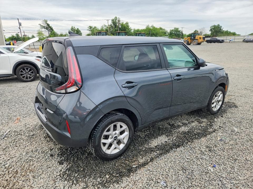 2024 KIA SOUL LX 3