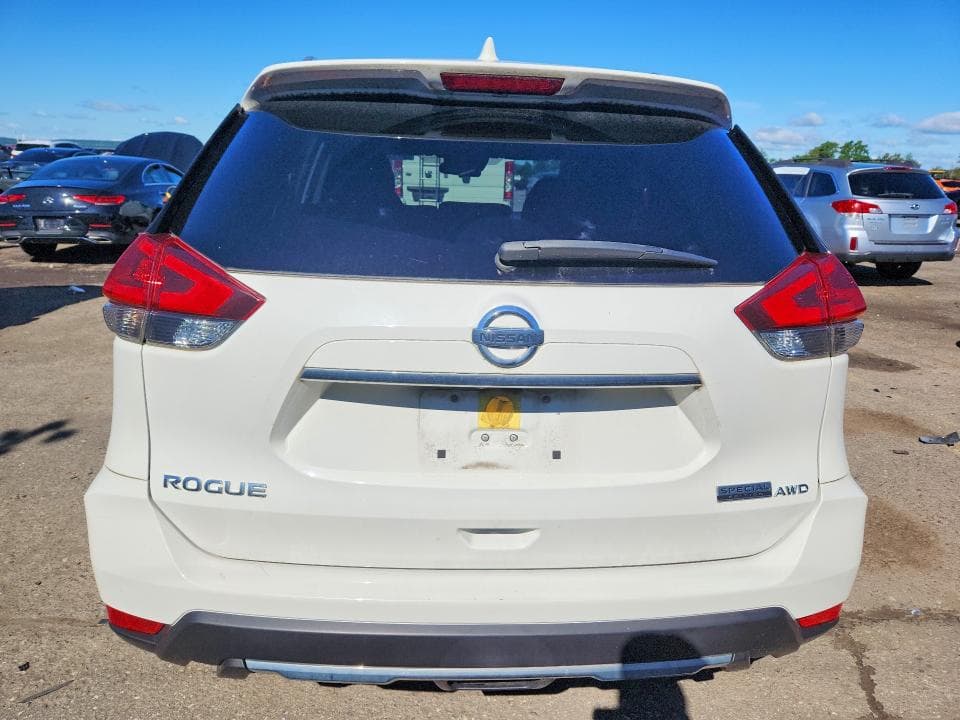 2020 NISSAN ROGUE S 6
