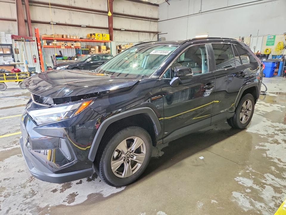 2023 TOYOTA RAV4 XLE - 1