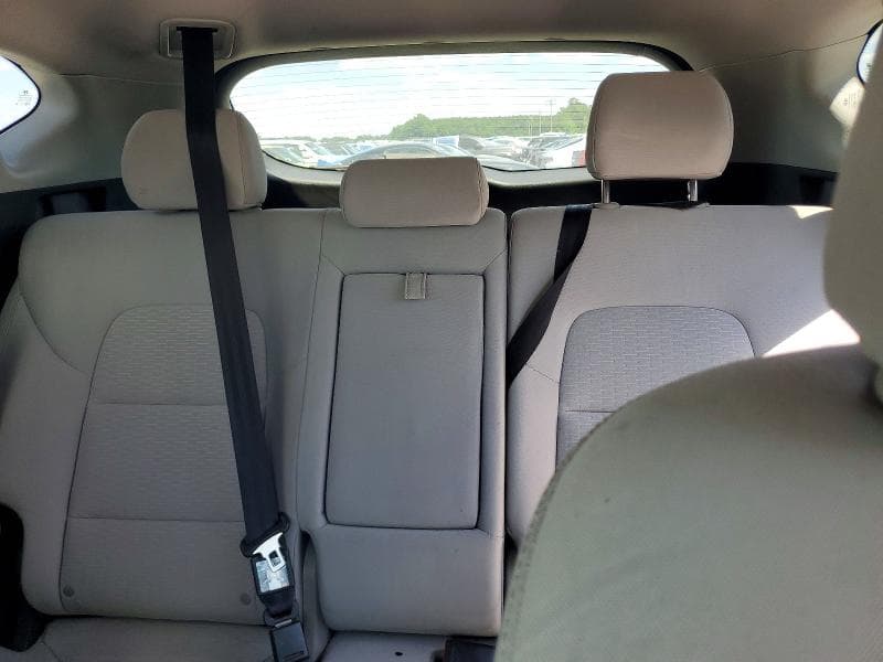 2019 HYUNDAI TUCSON SE 10