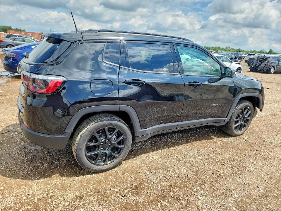 2024 JEEP COMPASS LATITUDE 3