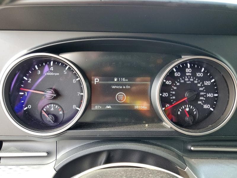 2024 KIA CARNIVAL LX 9