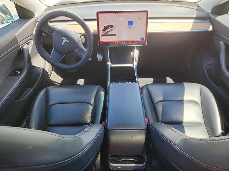2018 TESLA MODEL 3 8