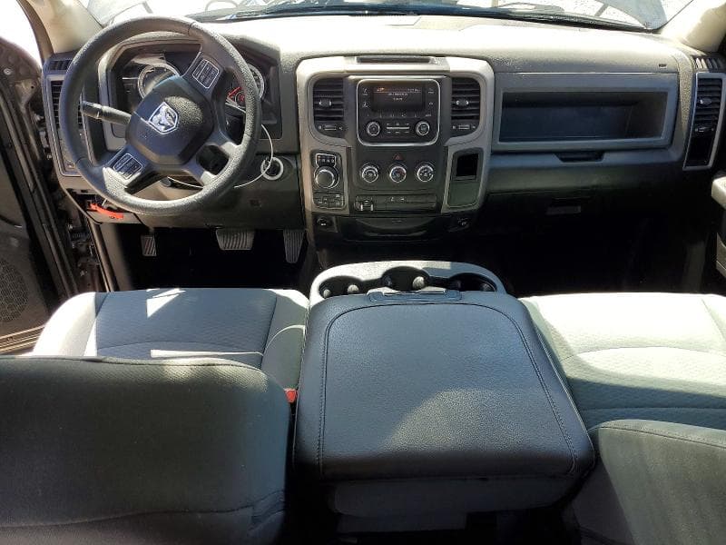 2017 RAM 1500 ST 8