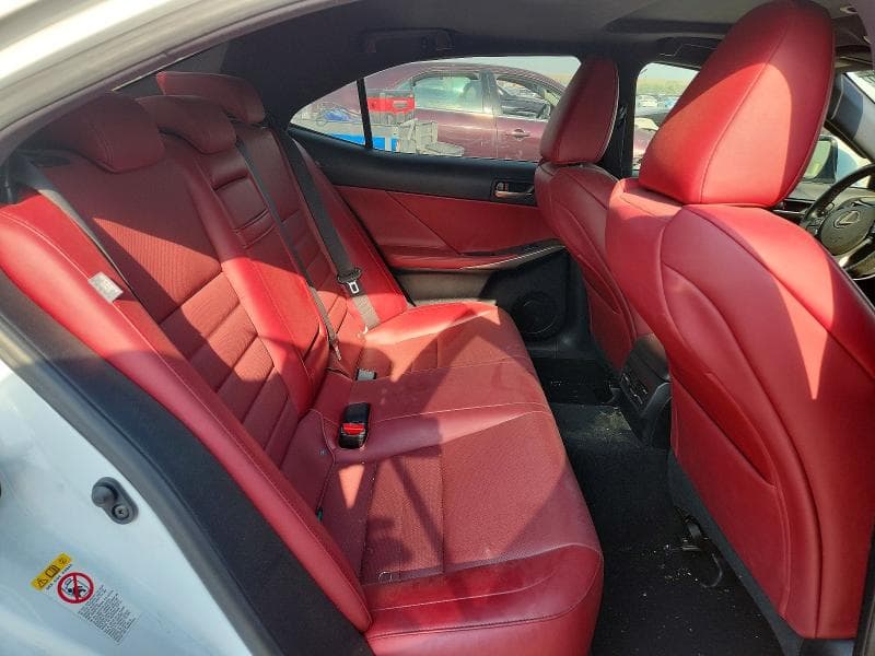 2018 LEXUS IS 300 10